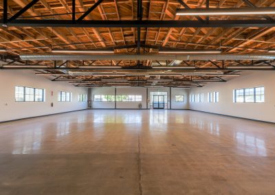 Commercial real estate warehouse space