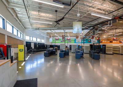 commercial real estate grocery store building in Oakland