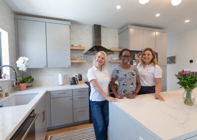 Mars Construction team and happy customer